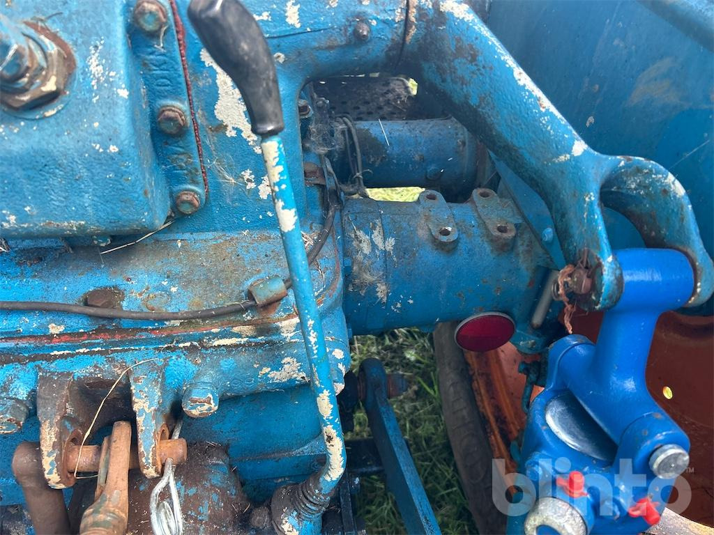 Farm tractor Fordson Power Major (1953): picture 37
