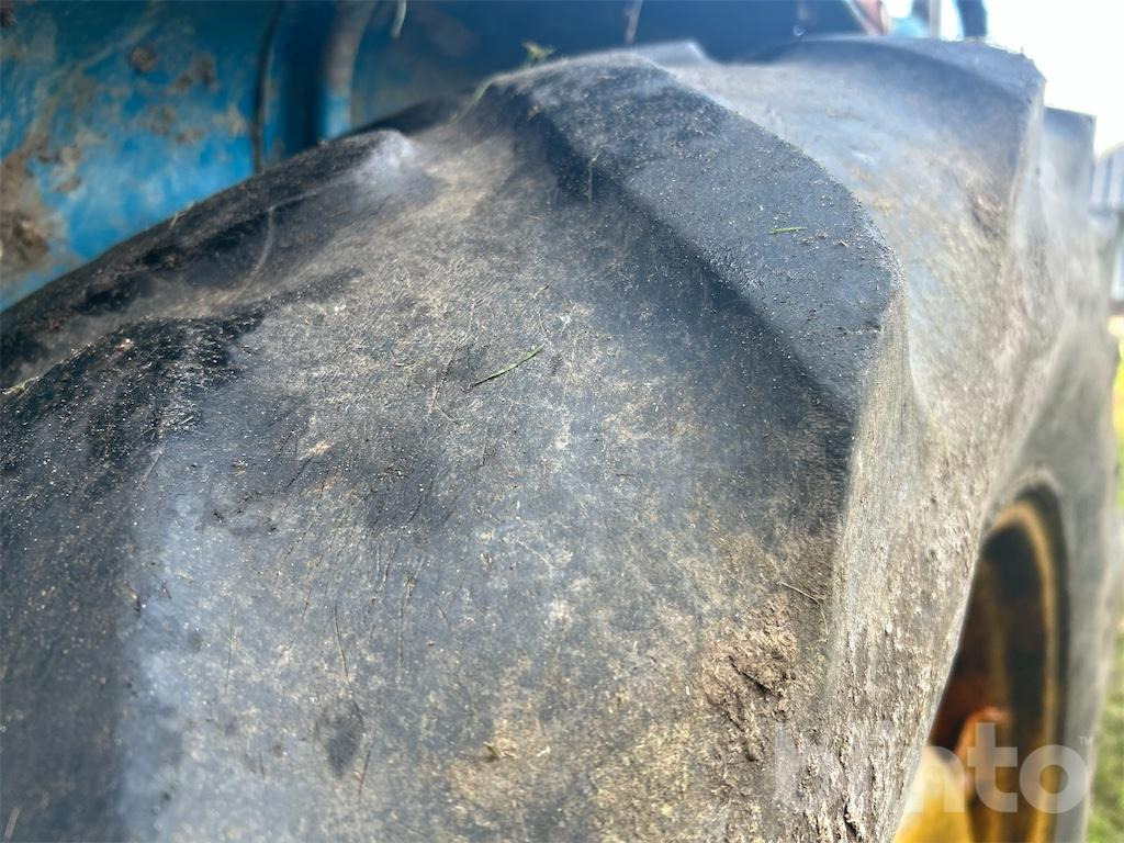 Farm tractor Fordson Power Major (1953): picture 26