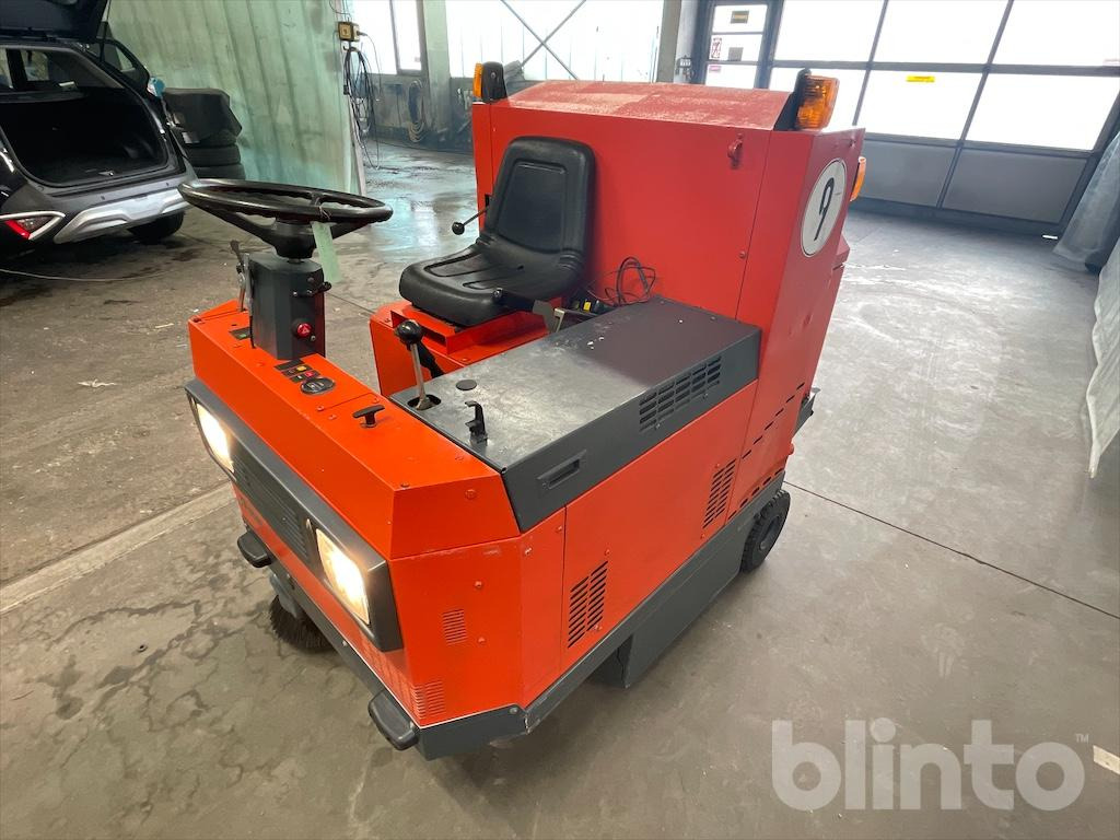 HAKO Jonas 1150 DH (2006) - Industrial sweeper: picture 1 HAKO Jonas 1150 DH (2006) - Industrial sweeper: picture 1