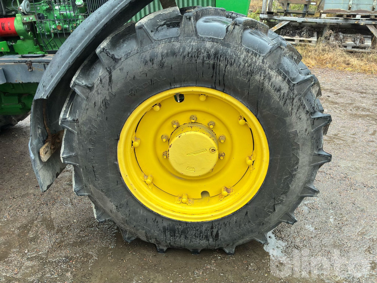 Farm tractor J. DEERE 4250 4WD: picture 16 Farm tractor J. DEERE 4250 4WD: picture 16