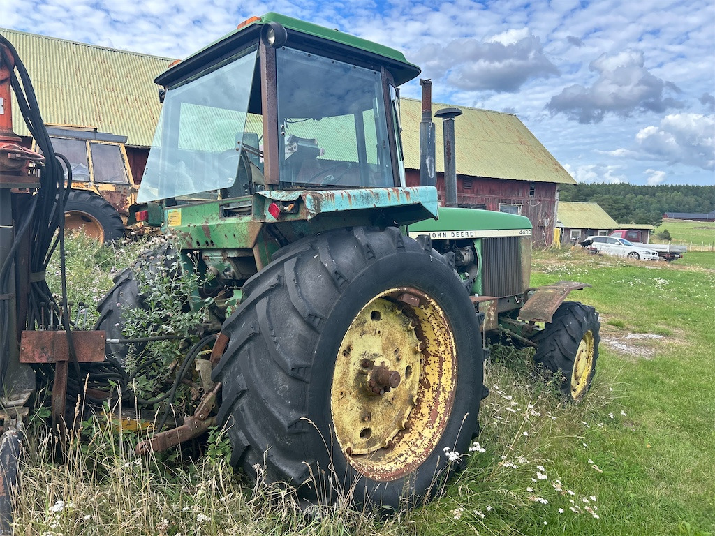 JOHN DEERE 4430 / Reparationsobjekt - Farm tractor: picture 5 JOHN DEERE 4430 / Reparationsobjekt - Farm tractor: picture 5