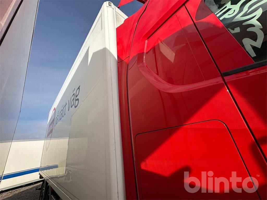 Kylaggregat & Bakgavellift - Refrigerator swap body: picture 2 Kylaggregat & Bakgavellift - Refrigerator swap body: picture 2