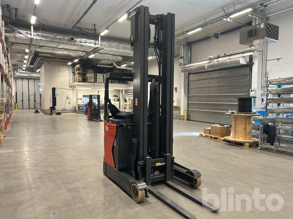 Linde R14 HD - Reach truck: picture 3 Linde R14 HD - Reach truck: picture 3