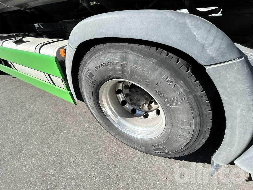 Tank truck MAN TGX: picture 22