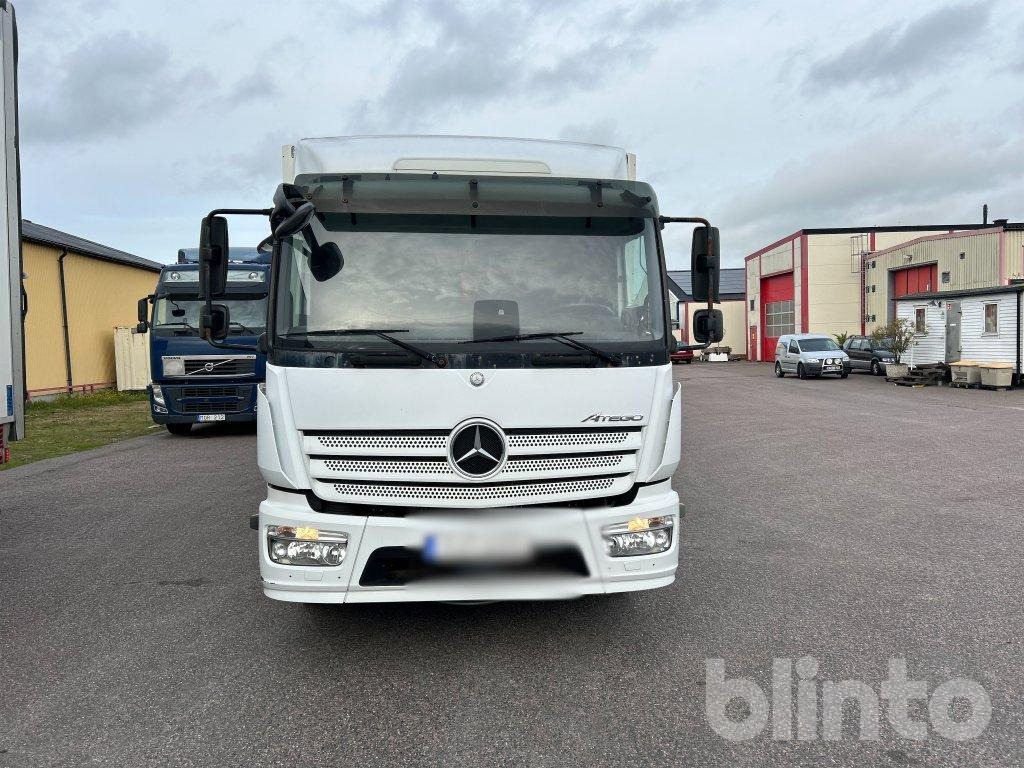 MERCEDES-BENZ Atego - Refrigerator truck: picture 2 MERCEDES-BENZ Atego - Refrigerator truck: picture 2