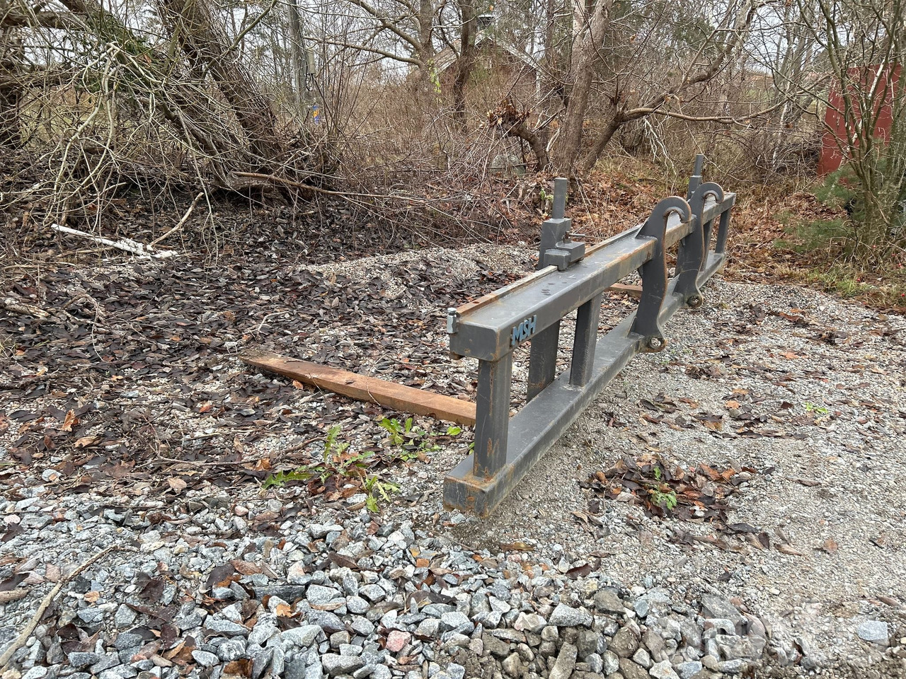 MSH - GSM - 2011 - Forks: picture 3 MSH - GSM - 2011 - Forks: picture 3