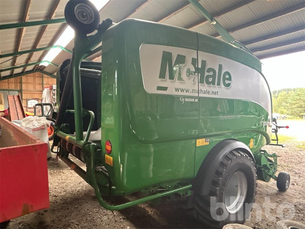 McHale fusion 3 - Round baler: picture 3 McHale fusion 3 - Round baler: picture 3