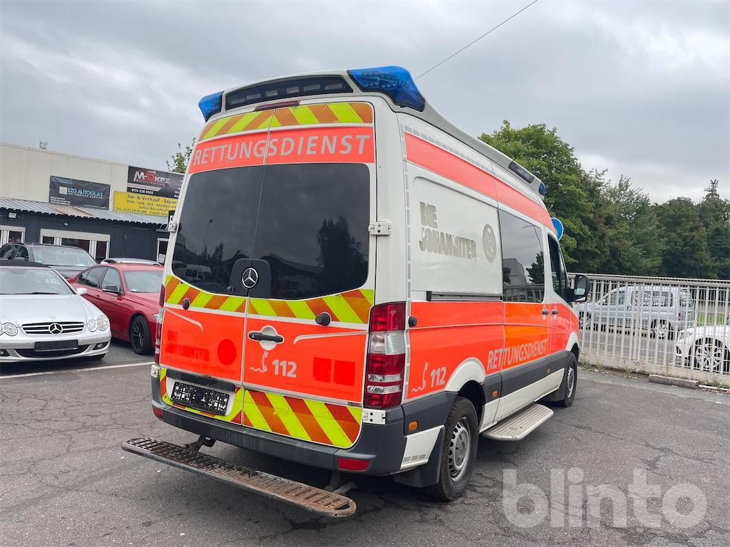 Mercedes Benz Sprinter 316D - Ambulance: picture 3 Mercedes Benz Sprinter 316D - Ambulance: picture 3