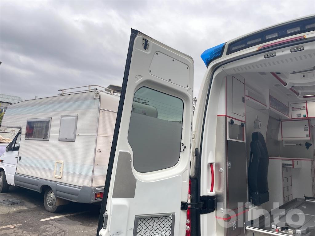 Ambulance Mercedes Benz Sprinter 316D: picture 46