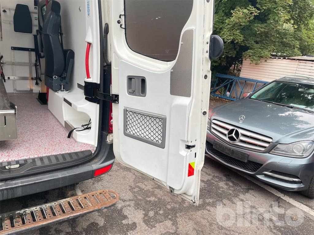 Ambulance Mercedes Benz Sprinter 316D: picture 48