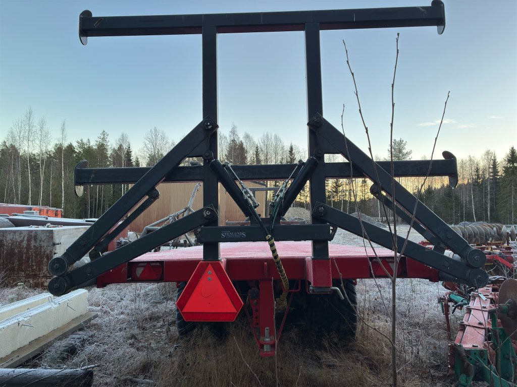 Metsjö Metax bal 61430 - Farm trailer: picture 4 Metsjö Metax bal 61430 - Farm trailer: picture 4