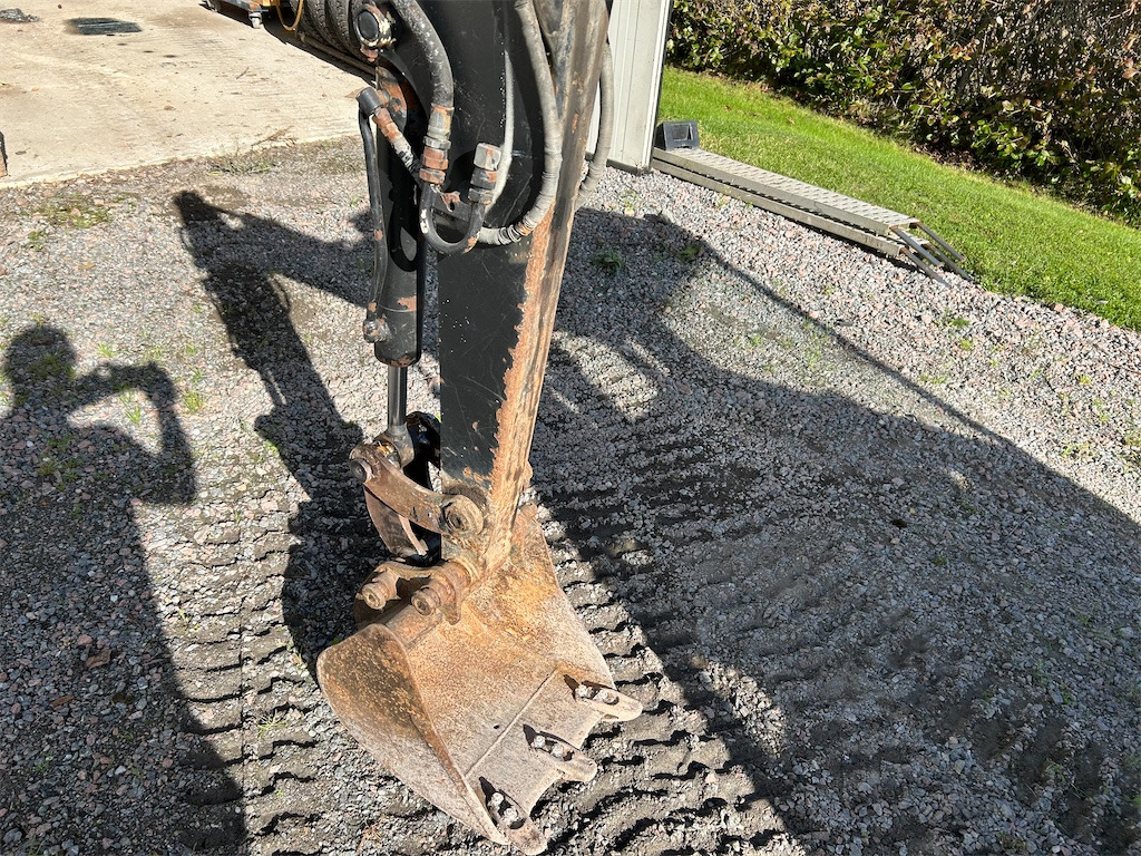 Mini excavator Nissan N120: picture 33