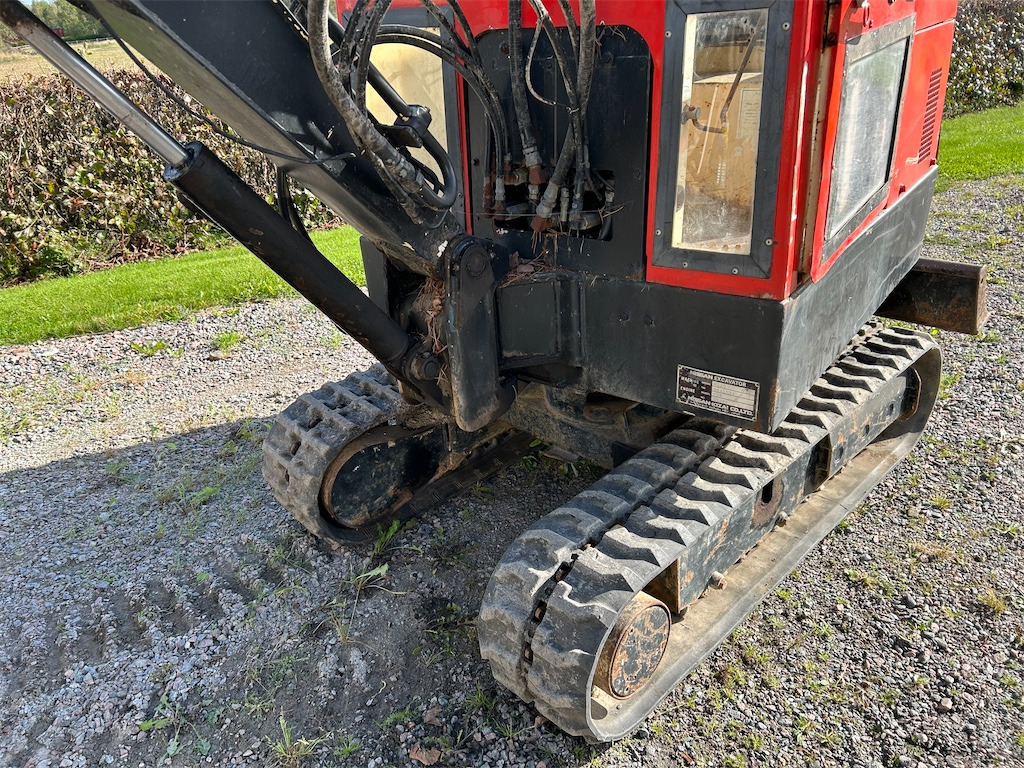 Mini excavator Nissan N120: picture 9