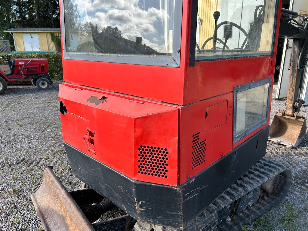 Mini excavator Nissan N120: picture 15