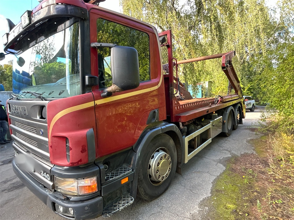 SCANIA P114GB6X2*4NB340 - Container transporter/ Swap body truck: picture 4 SCANIA P114GB6X2*4NB340 - Container transporter/ Swap body truck: picture 4