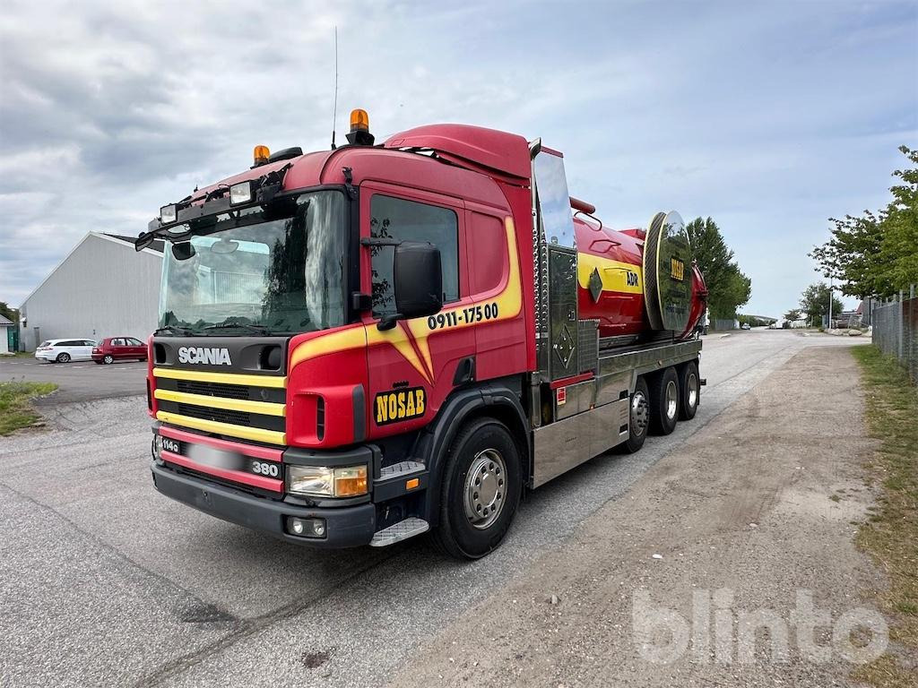 SCANIA P114GB8X2/4NA380 - Tank truck: picture 1 SCANIA P114GB8X2/4NA380 - Tank truck: picture 1