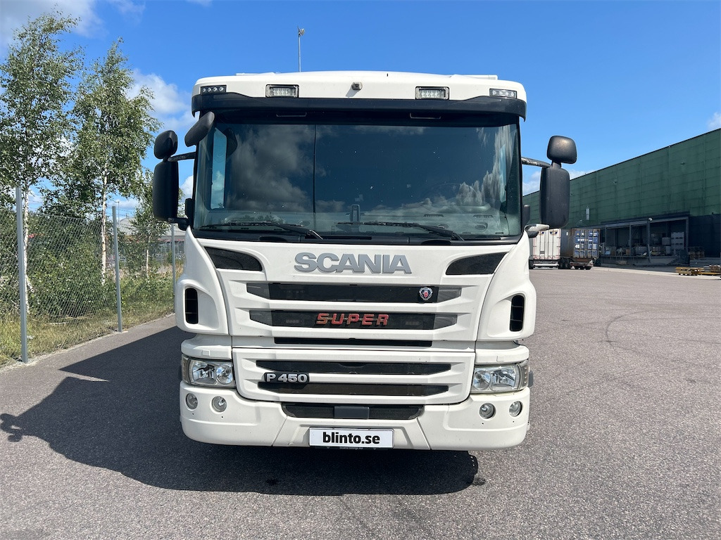 SCANIA P450LB6X2*4MNB - Refrigerator truck: picture 2 SCANIA P450LB6X2*4MNB - Refrigerator truck: picture 2