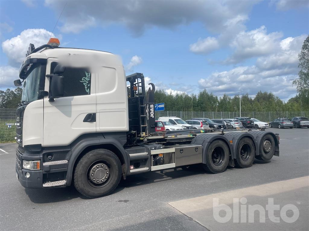 SCANIA R490LB8X4*4HNA - Hook lift truck: picture 1 SCANIA R490LB8X4*4HNA - Hook lift truck: picture 1