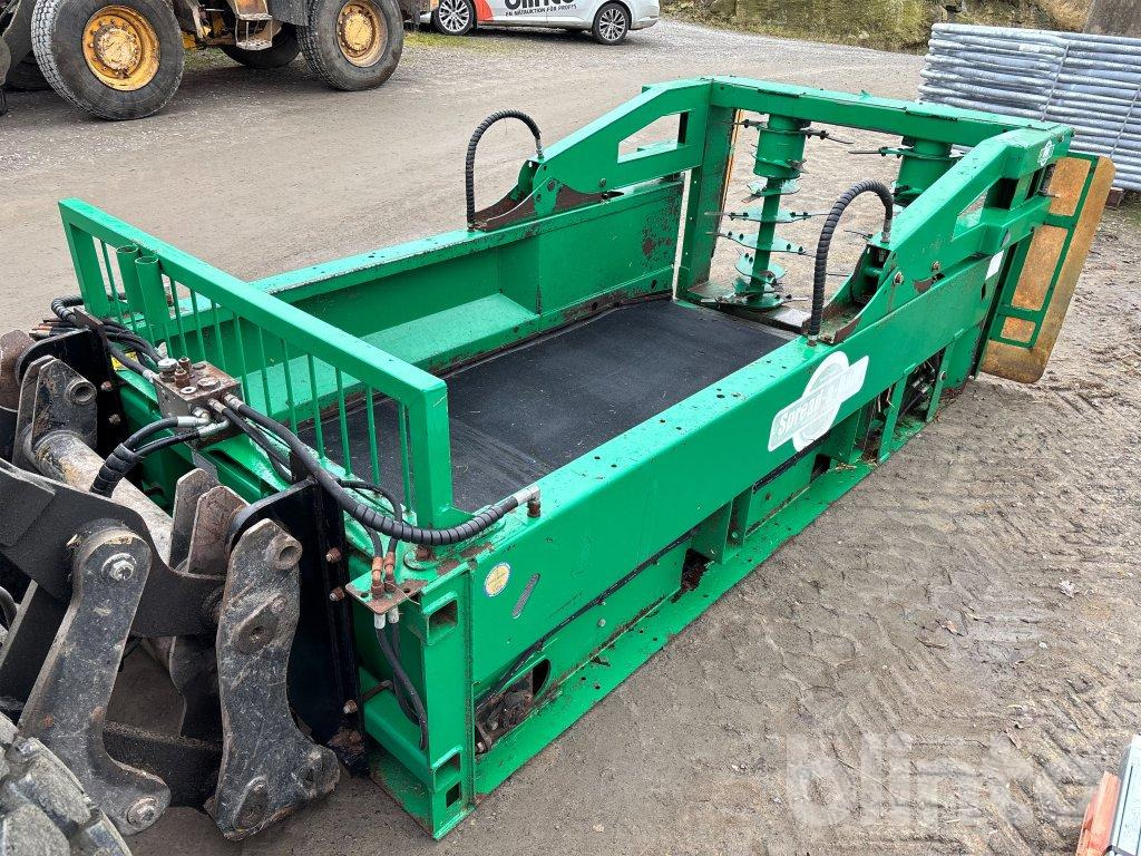 Spread-a-bale MIDI - Straw shredder: picture 1 Spread-a-bale MIDI - Straw shredder: picture 1