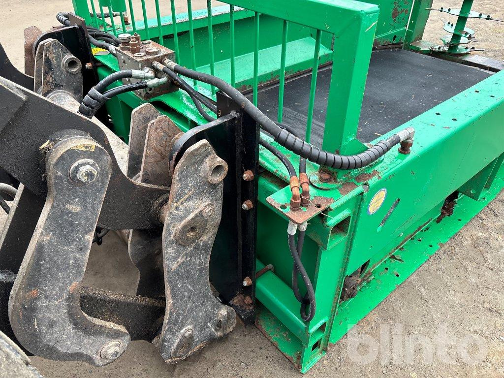 Spread-a-bale MIDI - Straw shredder: picture 5 Spread-a-bale MIDI - Straw shredder: picture 5