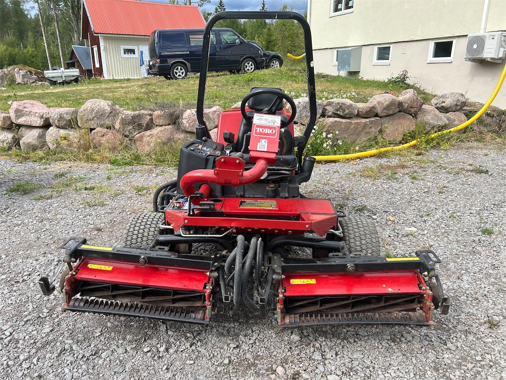TORO REELMASTER 3100-D - Garden mower: picture 2 TORO REELMASTER 3100-D - Garden mower: picture 2
