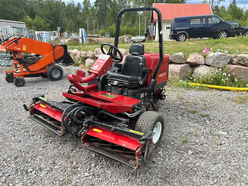 TORO REELMASTER 3100-D - Garden mower: picture 1 TORO REELMASTER 3100-D - Garden mower: picture 1