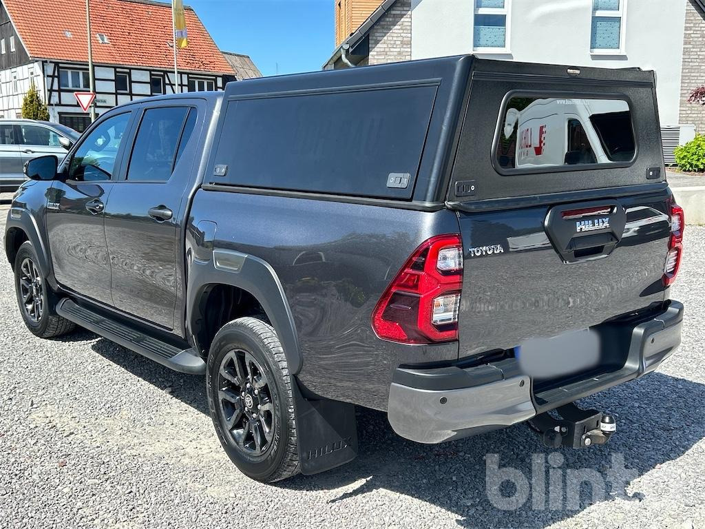 Toyota Hilux - 2.8l - 204 PS - Double Cab Invincible - LKW Zulassung - nur 23604 Kilometer - Pickup truck: picture 4 Toyota Hilux - 2.8l - 204 PS - Double Cab Invincible - LKW Zulassung - nur 23604 Kilometer - Pickup truck: picture 4