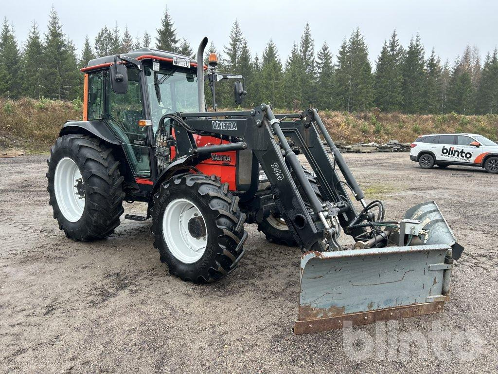 VALTRA A85-4 - Farm tractor: picture 3 VALTRA A85-4 - Farm tractor: picture 3