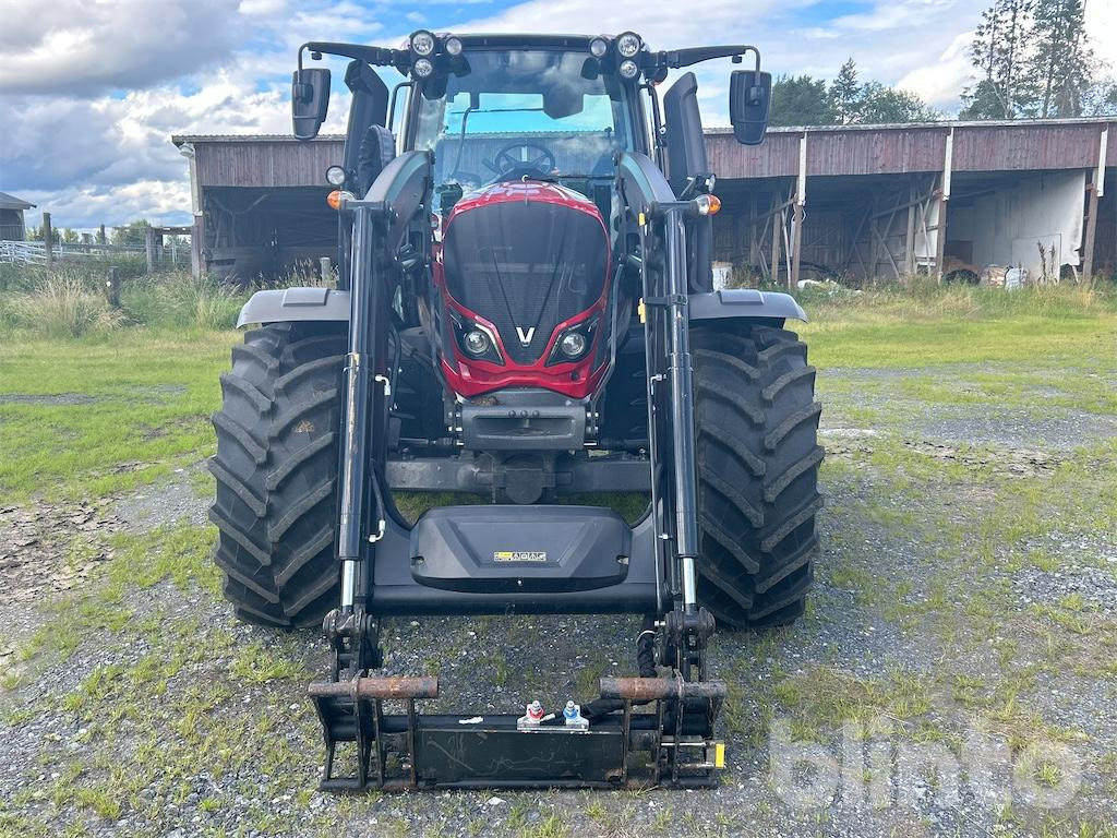 VALTRA N154E Active - Farm tractor: picture 2 VALTRA N154E Active - Farm tractor: picture 2