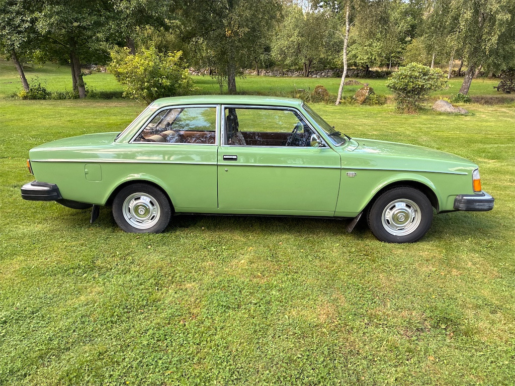 VOLVO 242-1161111 E - Car: picture 4 VOLVO 242-1161111 E - Car: picture 4