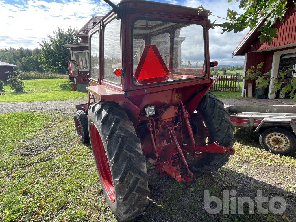 VOLVO-BM T 430 med lastare - Farm tractor: picture 4 VOLVO-BM T 430 med lastare - Farm tractor: picture 4