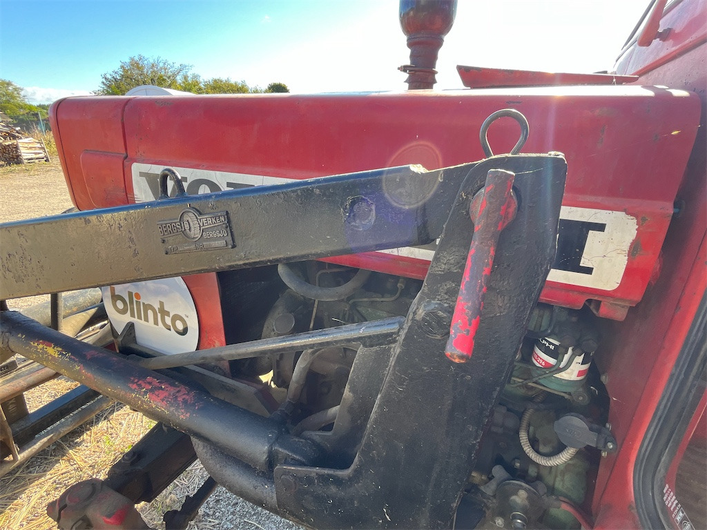 Farm tractor VOLVO-BM T 500: picture 26