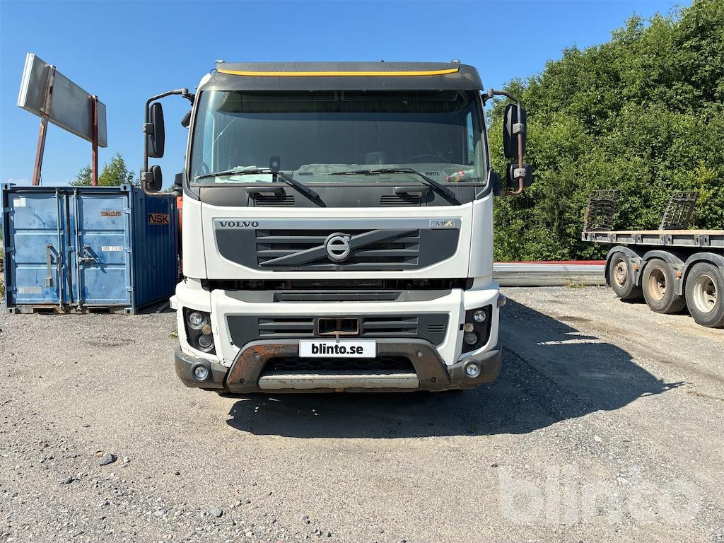 VOLVO FM 6X2 - Tipper: picture 2 VOLVO FM 6X2 - Tipper: picture 2