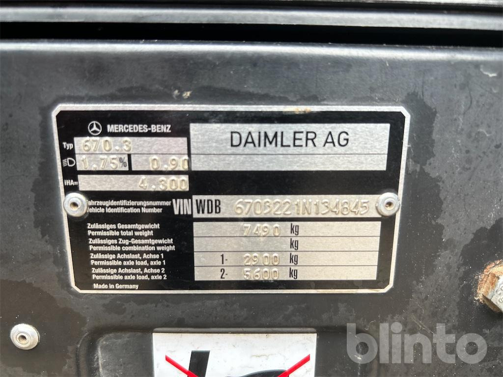 Vario 816 Sonderausstattung Winterdienst - Snow removal vehicle: picture 5 Vario 816 Sonderausstattung Winterdienst - Snow removal vehicle: picture 5