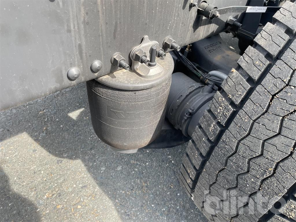 Cab chassis truck Volvo FH 460 FG 6x2 (2023): picture 38