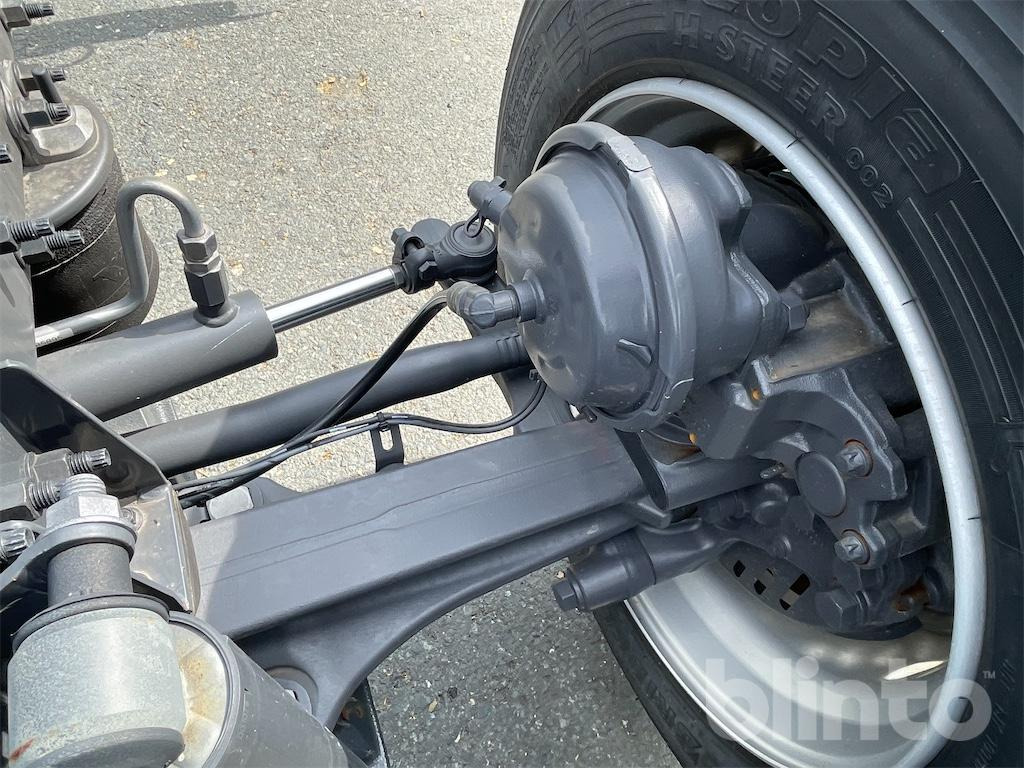 Cab chassis truck Volvo FH 460 FG 6x2 (2023): picture 50