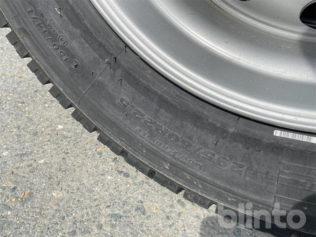 Cab chassis truck Volvo FH 460 FG 6x2 (2023): picture 40