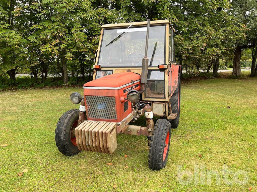 ZETOR 4911 - Farm tractor: picture 2 ZETOR 4911 - Farm tractor: picture 2