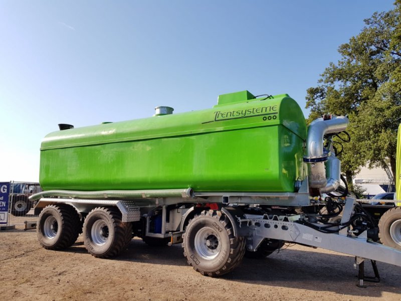 New Slurry tanker Güllezubringfass GFK: picture 6