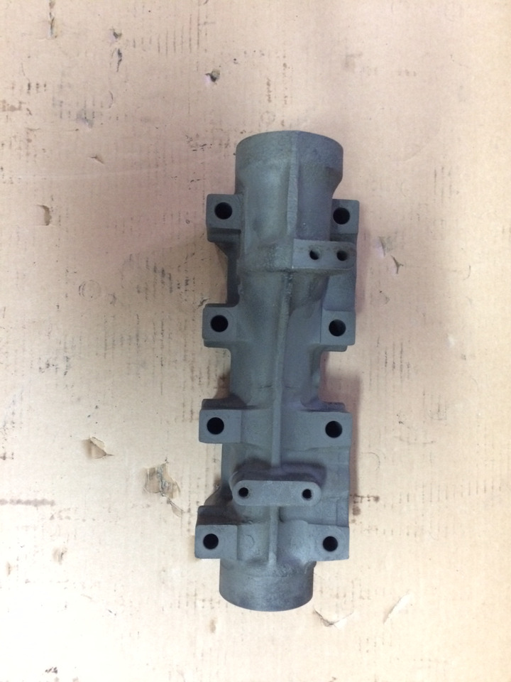 COLLETTORE CENTRALE DI SCARICO MAN 51081010986 - Exhaust manifold: picture 1 COLLETTORE CENTRALE DI SCARICO MAN 51081010986 - Exhaust manifold: picture 1