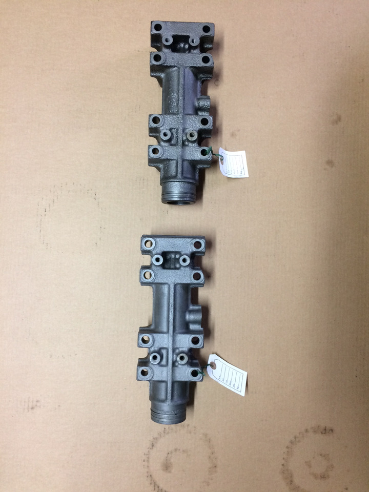 COLLETTORE SCARICO POSTERIORE MAN 51081010990 - Exhaust manifold: picture 1 COLLETTORE SCARICO POSTERIORE MAN 51081010990 - Exhaust manifold: picture 1