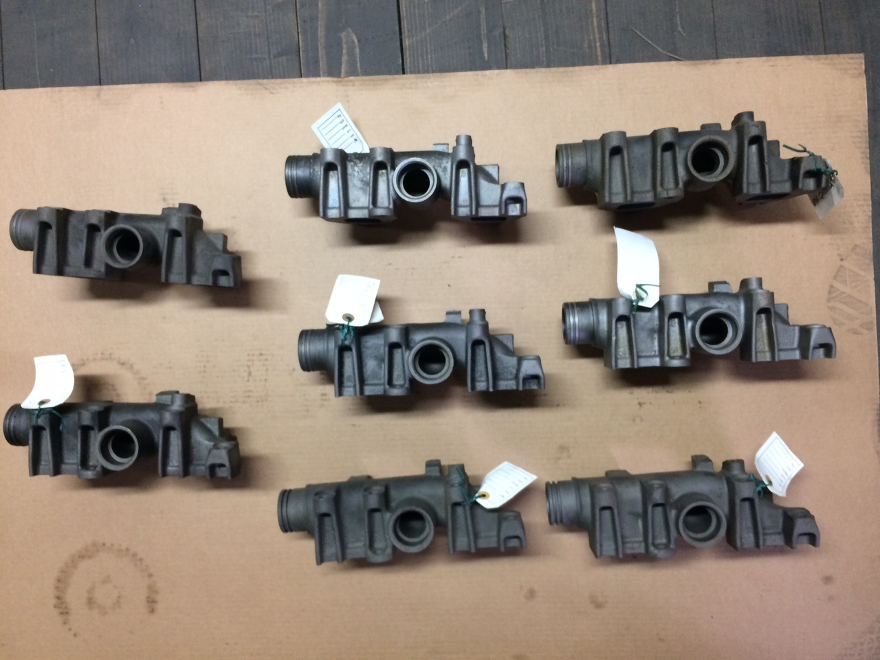 COLLETTORE SCARICO POSTERIORE MAN 51081020118 - Exhaust manifold: picture 3 COLLETTORE SCARICO POSTERIORE MAN 51081020118 - Exhaust manifold: picture 3