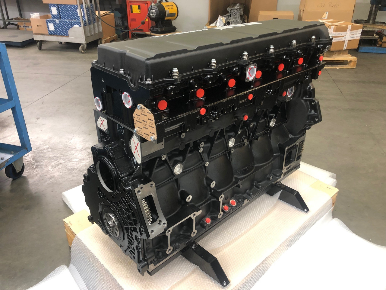 LONGBLOCK MAN D2676 EURO 6 (camion) - Cylinder block for Truck: picture 3 LONGBLOCK MAN D2676 EURO 6 (camion) - Cylinder block for Truck: picture 3