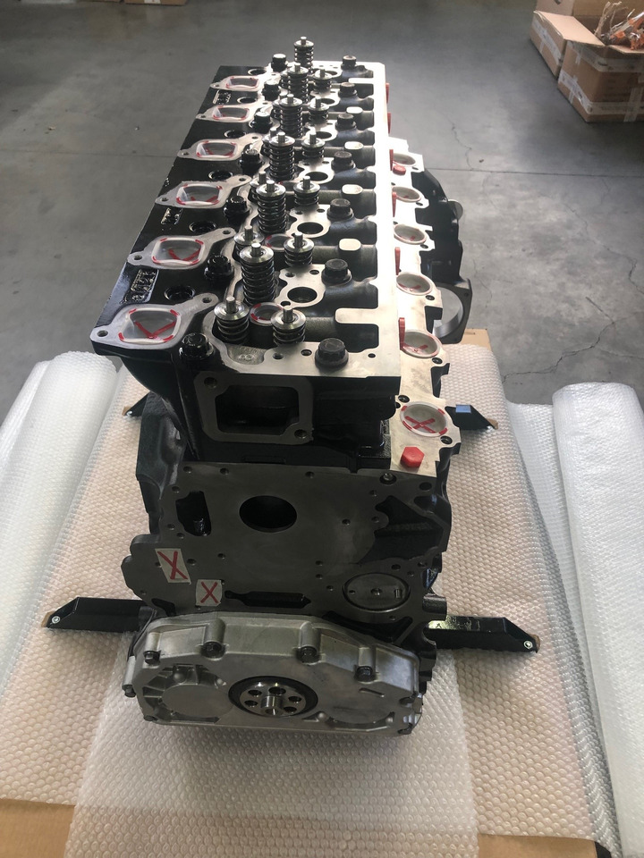 LONGBLOCK MERCEDES OM906LA-HLA / MERCEDES OM906LA HLA - Cylinder block: picture 5 LONGBLOCK MERCEDES OM906LA-HLA / MERCEDES OM906LA HLA - Cylinder block: picture 5