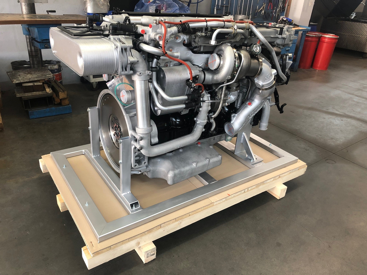 MOTORE MAN D2676LOH28 / MAN D2676 LOH28 - Engine: picture 1 MOTORE MAN D2676LOH28 / MAN D2676 LOH28 - Engine: picture 1