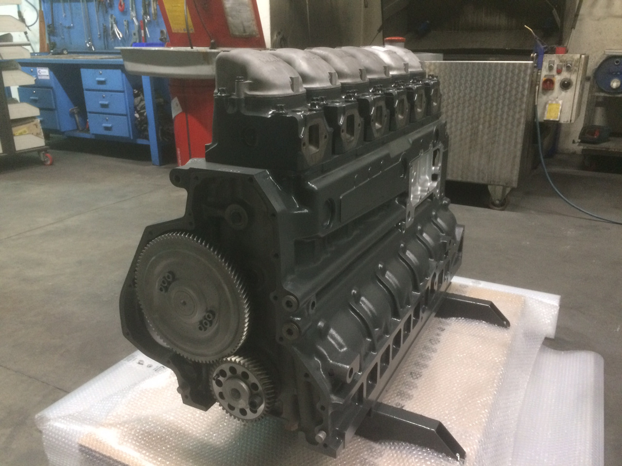 MOTORE MAN D2866LOH20 - Engine: picture 5 MOTORE MAN D2866LOH20 - Engine: picture 5