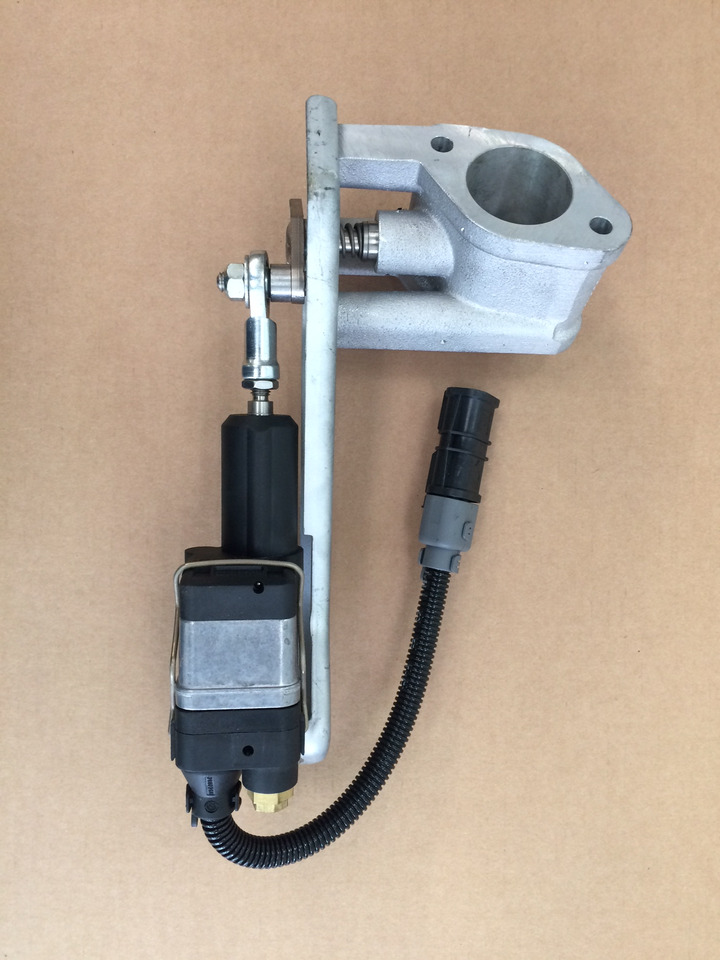 SARACINESCA EGR RIF. MAN 51081506026 - Engine and parts for Truck: picture 1 SARACINESCA EGR RIF. MAN 51081506026 - Engine and parts for Truck: picture 1