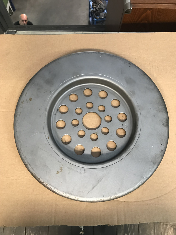 SMORZATORE VIBRAZIONI ALBERO A GOMITI MOTORE MAN D2066 / D2676 - Engine and parts for Truck: picture 5 SMORZATORE VIBRAZIONI ALBERO A GOMITI MOTORE MAN D2066 / D2676 - Engine and parts for Truck: picture 5