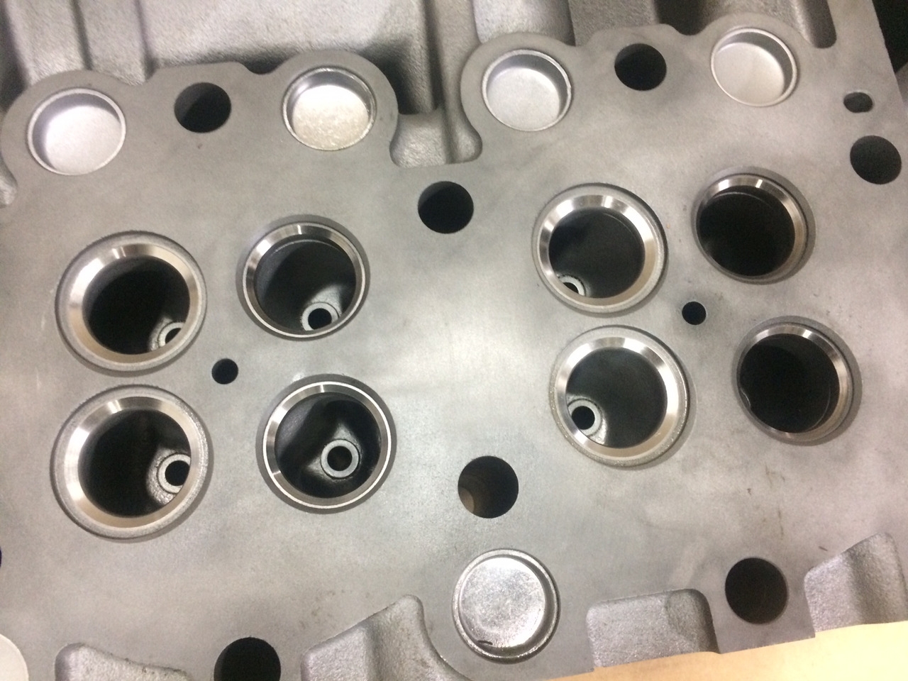 Cylinder head for Truck TESTATE MOTORI MAN D2066 - D2676 - NUDE / COMPLETE DI VALVOLE: picture 10