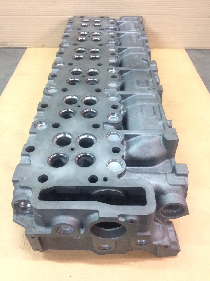 Cylinder head for Truck TESTATE MOTORI MAN D2066 - D2676 - NUDE / COMPLETE DI VALVOLE: picture 15